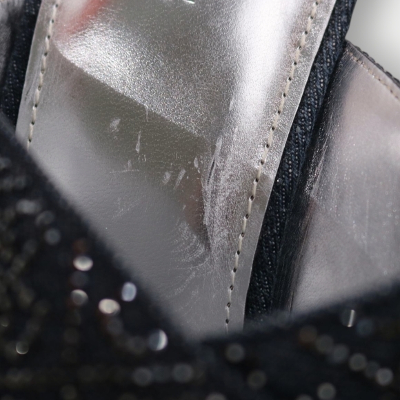 NWT Wedge Sparkle Metallic Cross Strap Sandals Summer Heels Wedges By Guess - Picture 11 of 11